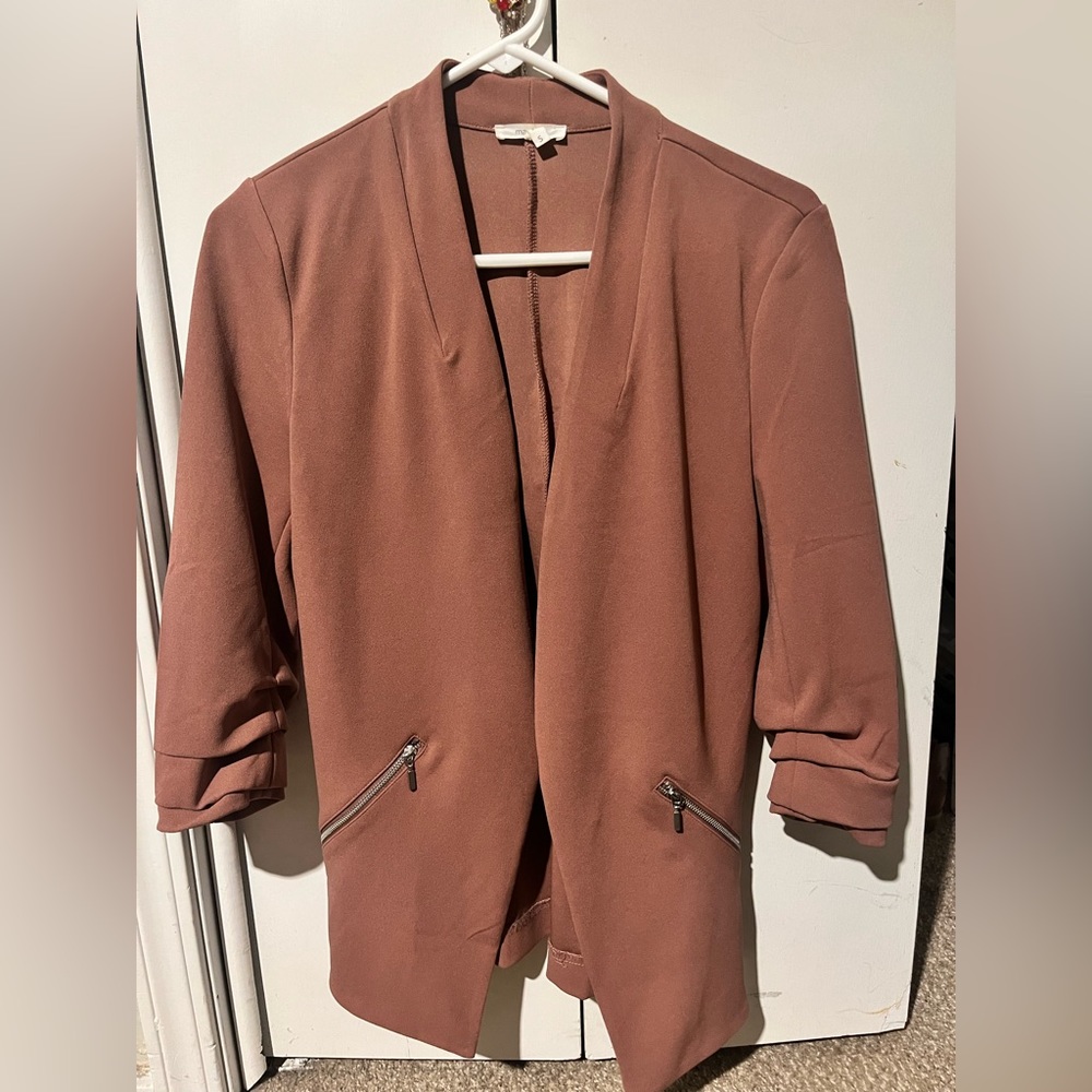 Maurice’s 3/4 sleeve blazer